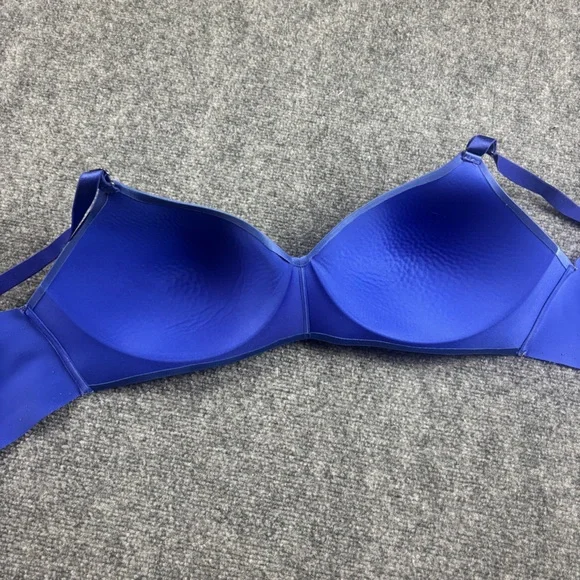 SOMA Women’s Royal Blue Vanishing Back Wireless Bra size: 40C - Picture 3 of 5